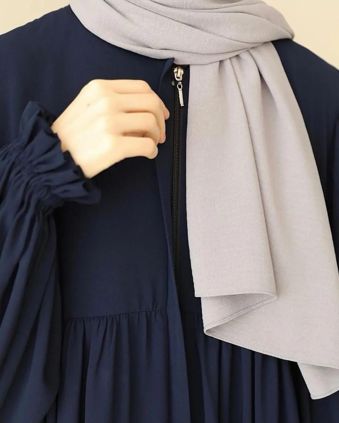 Blue Roman Abaya With Stoller