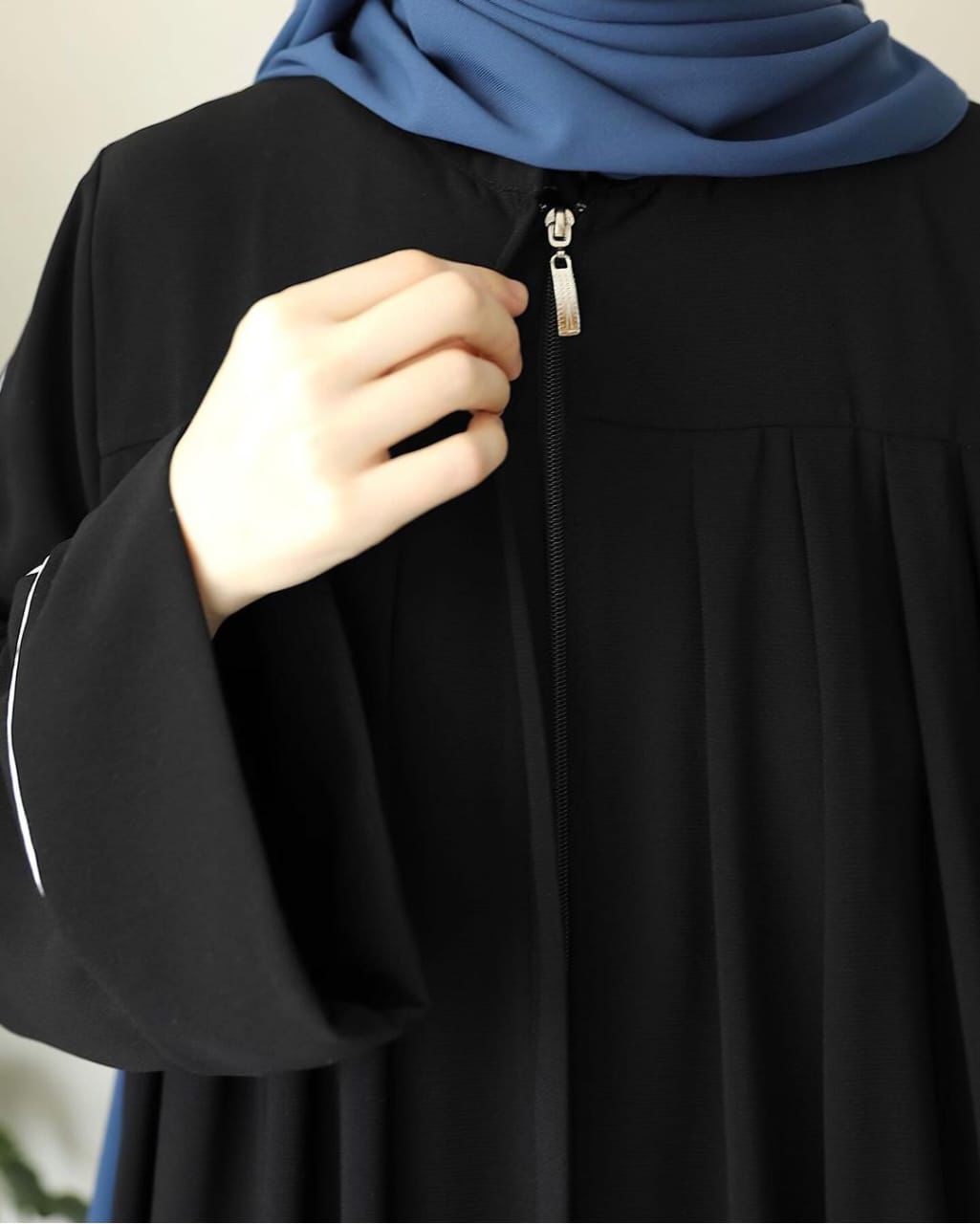 Trending Black Abaya
With Stoller